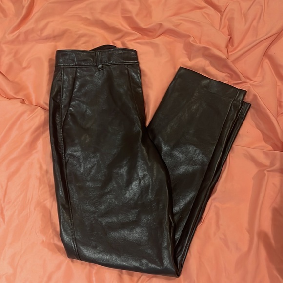 ARITZIA Babaton Command Vegan Leather Pants - size 8 - Picture 4 of 6